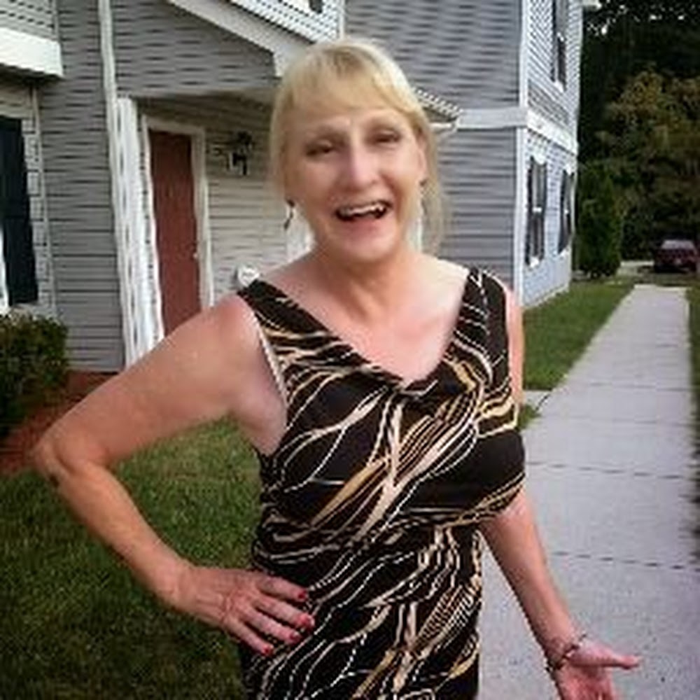 Meet your Posher, Patti